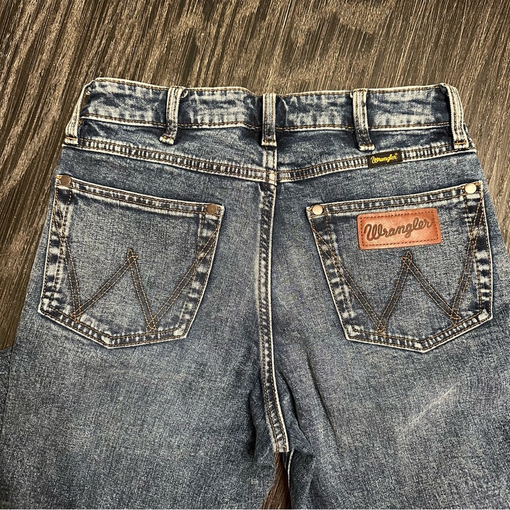 Wrangler Retro High Rise Flare Blue Jeans, Size 27 - Picture 11 of 12